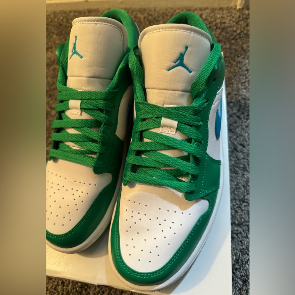 Women’s Air Jordan Low size 10.5